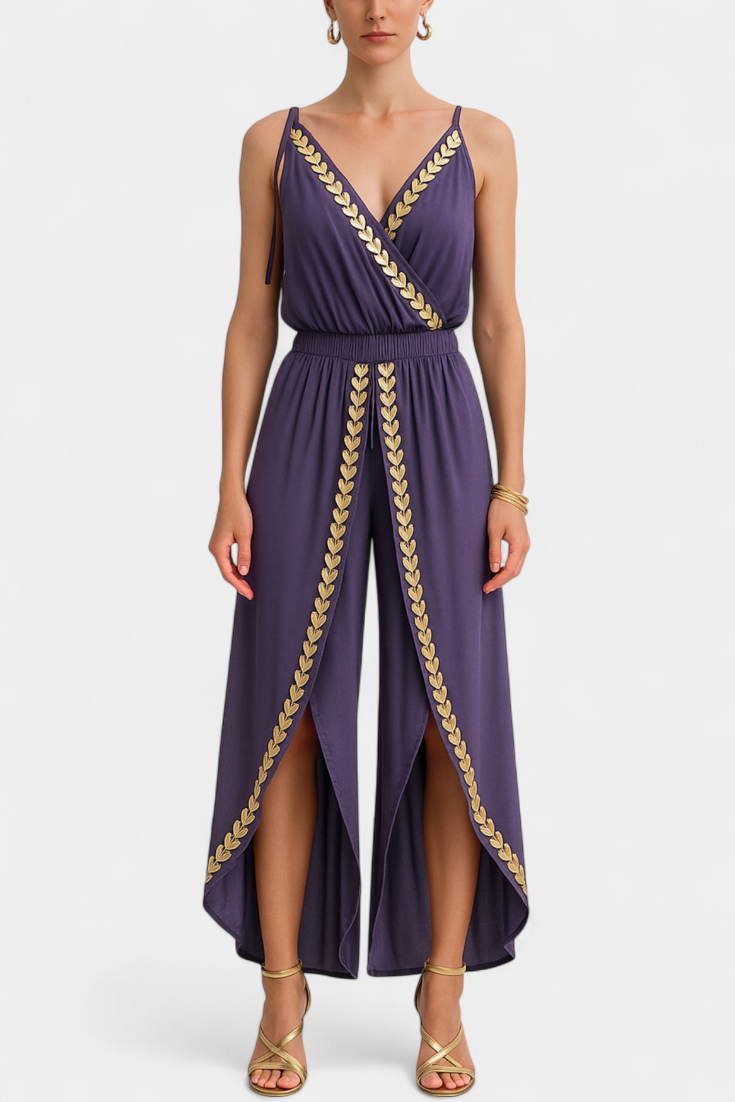 "Donatila Unieke Jumpsuit met Gouden Details en Split aan de Pijpen"