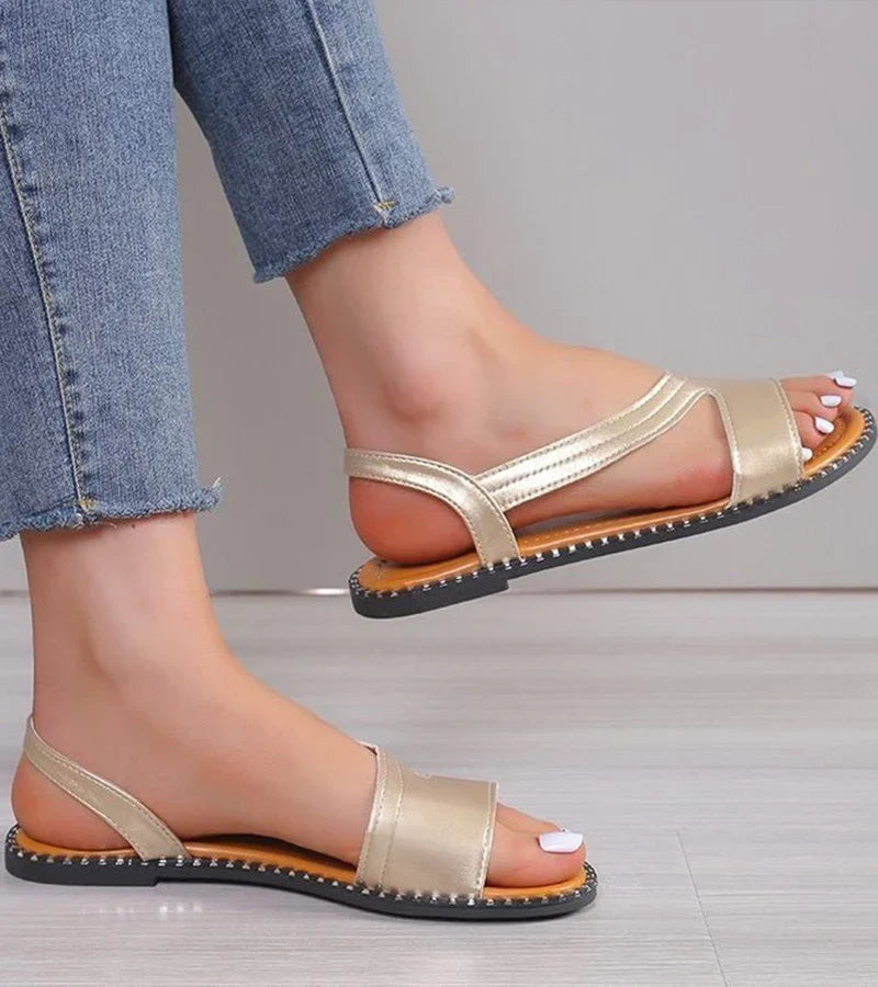 Diana | Sandalen met open teen en decoratieve studs