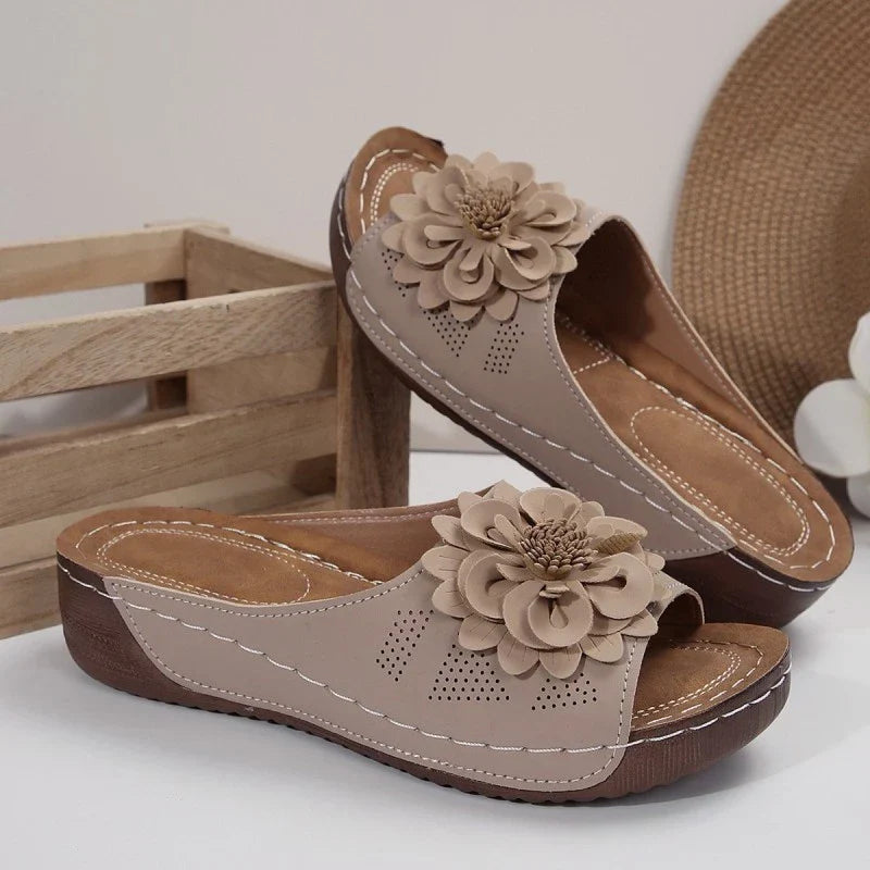 Florelle | Mules Comfort Plus met 3D Bloem en Ultra-Lichte Zool